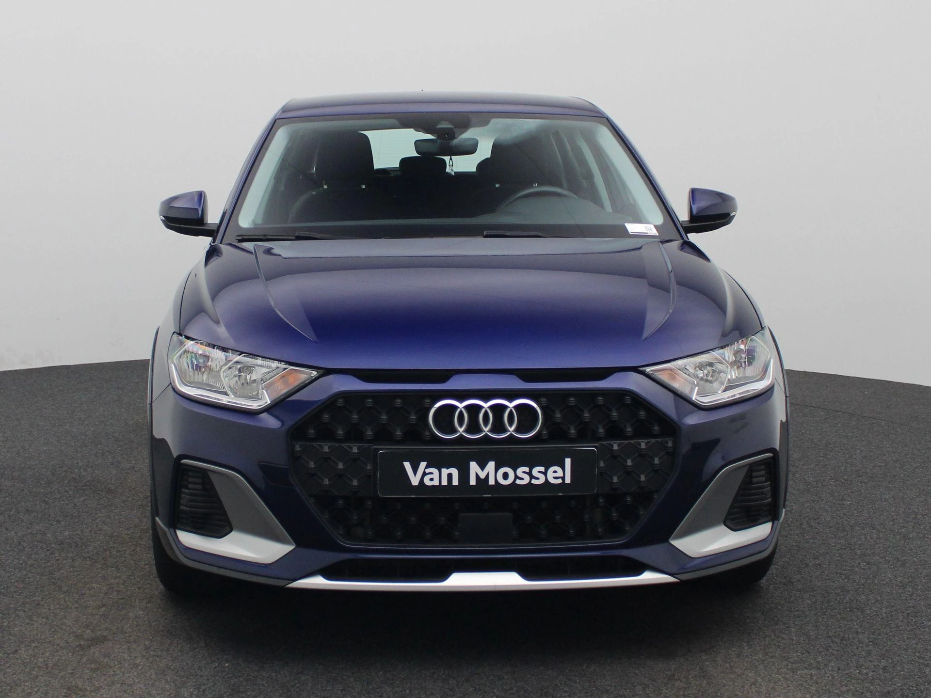 Audi A1 Sportback met kenteken 43100 – autofoto 4