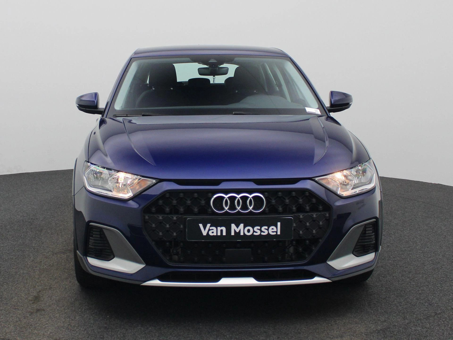 Audi A1 Sportback met kenteken 43100 – autofoto 4