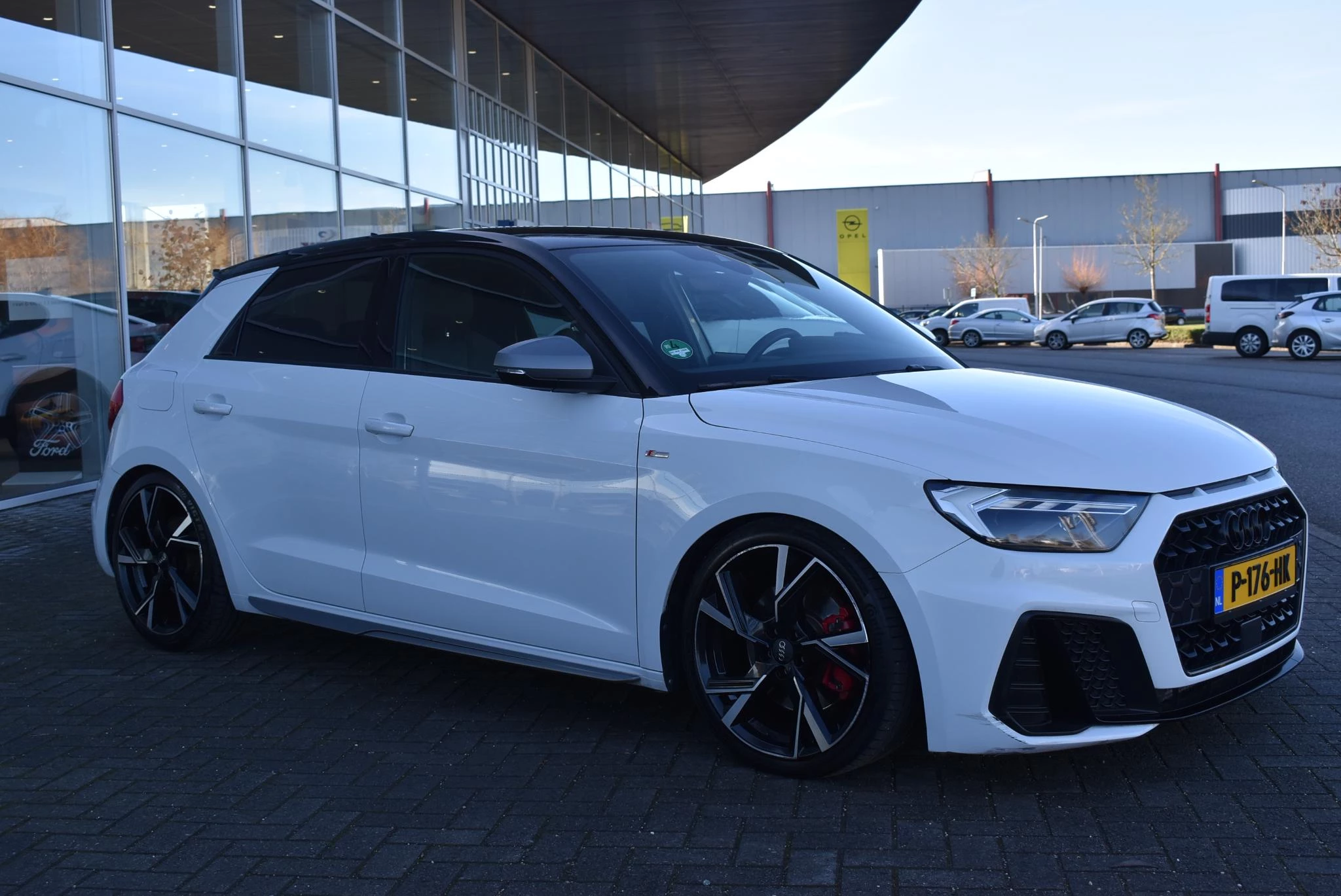 Audi A1 Sportback met kenteken 82100 – autofoto 5