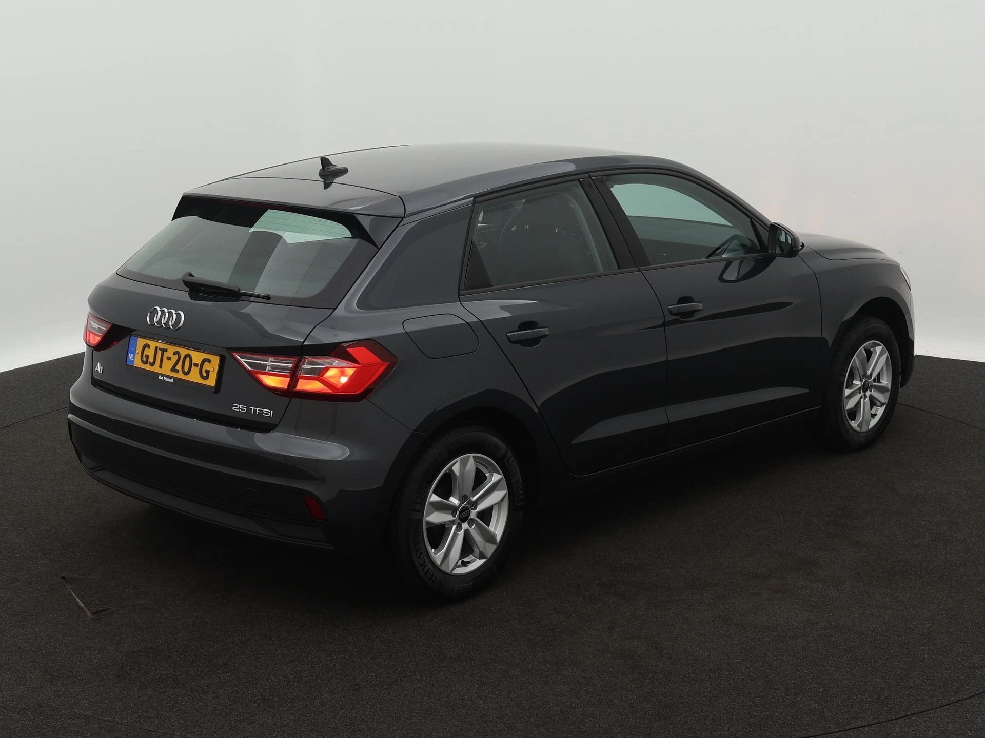 Audi A1 Sportback met kenteken GJT-20-G – autofoto 5