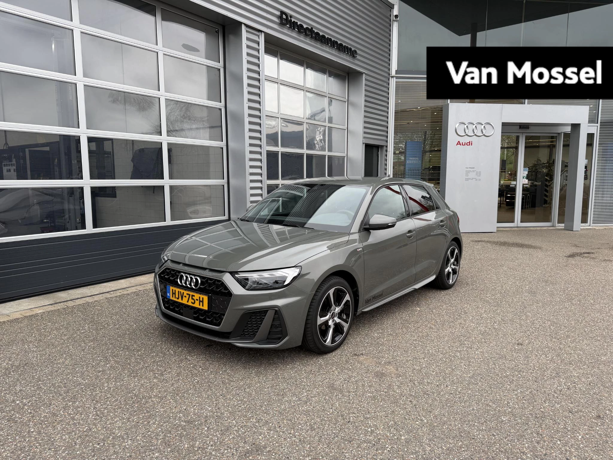 Audi A1 Sportback met kenteken HJV-75-H – autofoto 2
