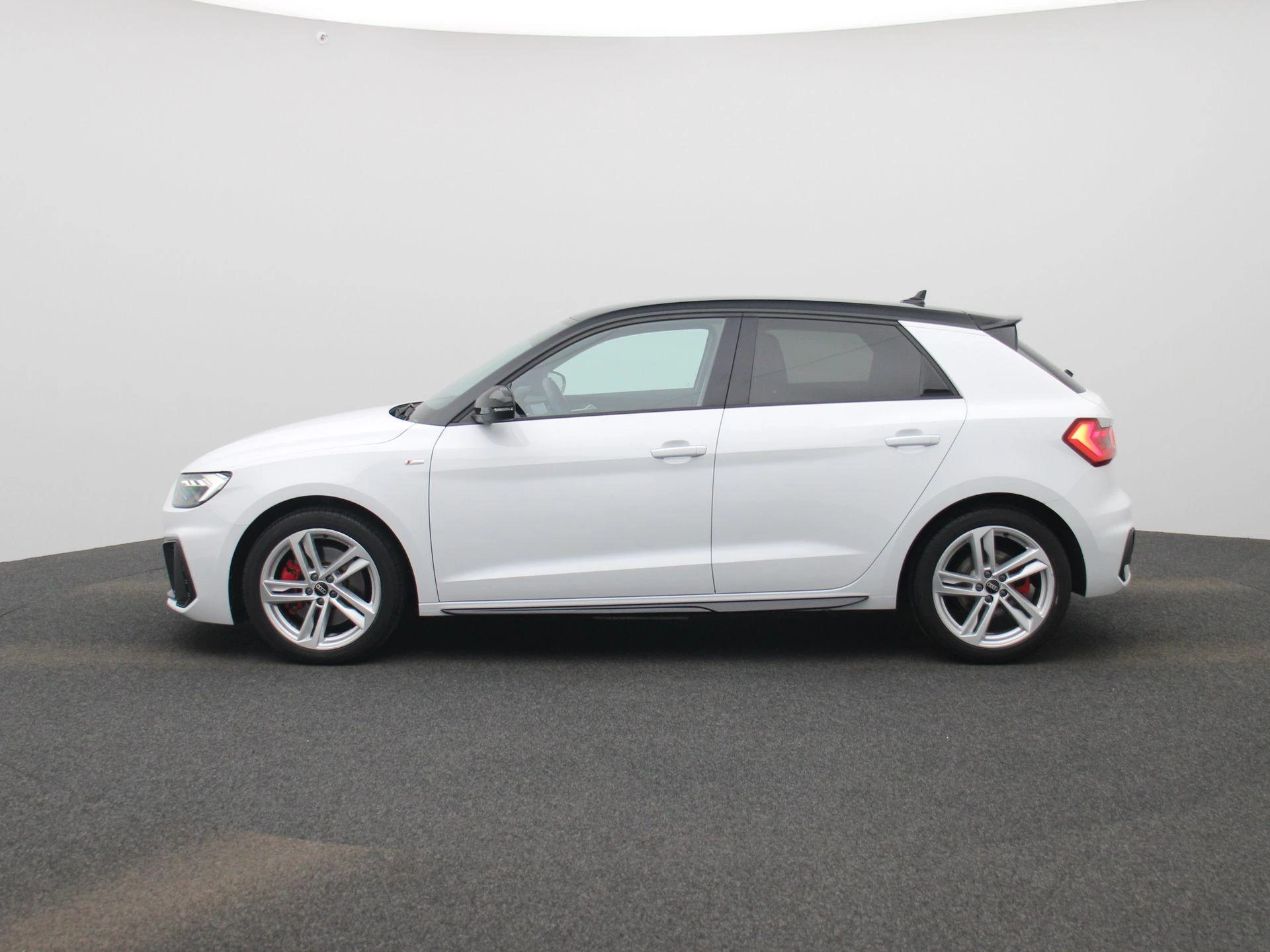 Audi A1 Sportback met kenteken S-142-LJ – autofoto 5