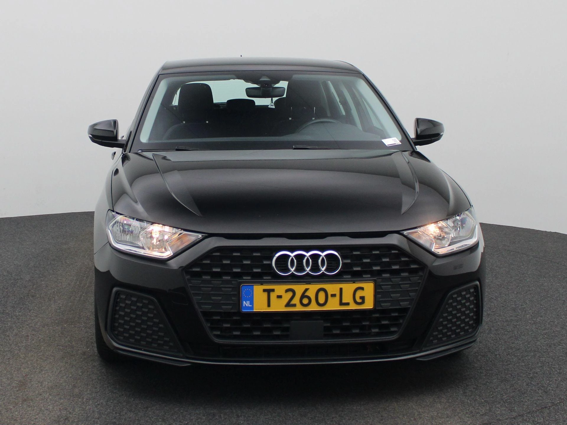 Audi A1 Sportback met kenteken T-260-LG – autofoto 4