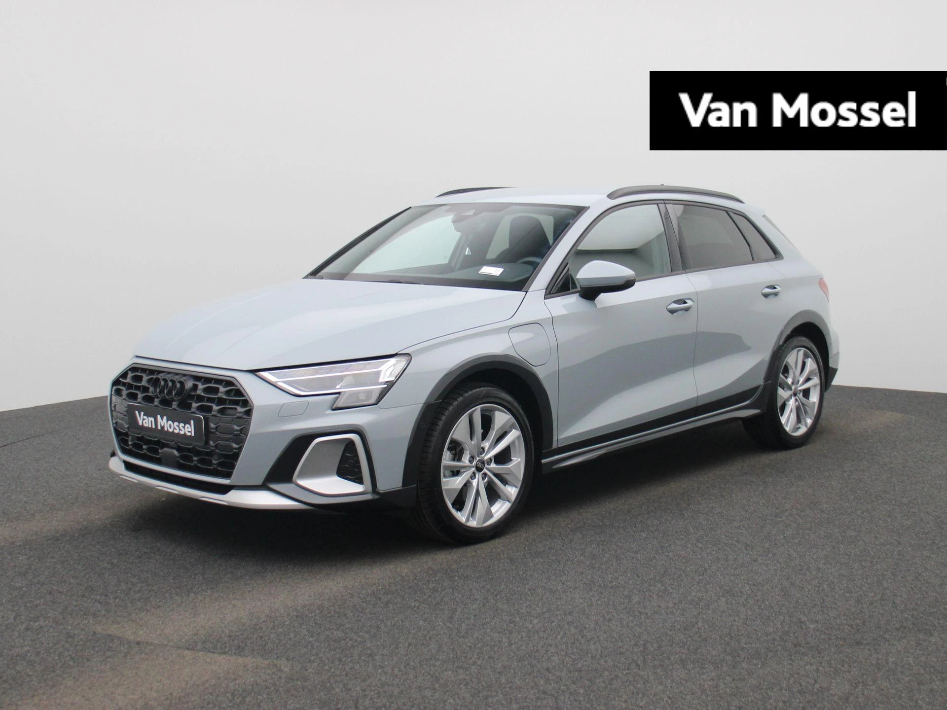 Audi A3 financial lease – kenteken 03100
