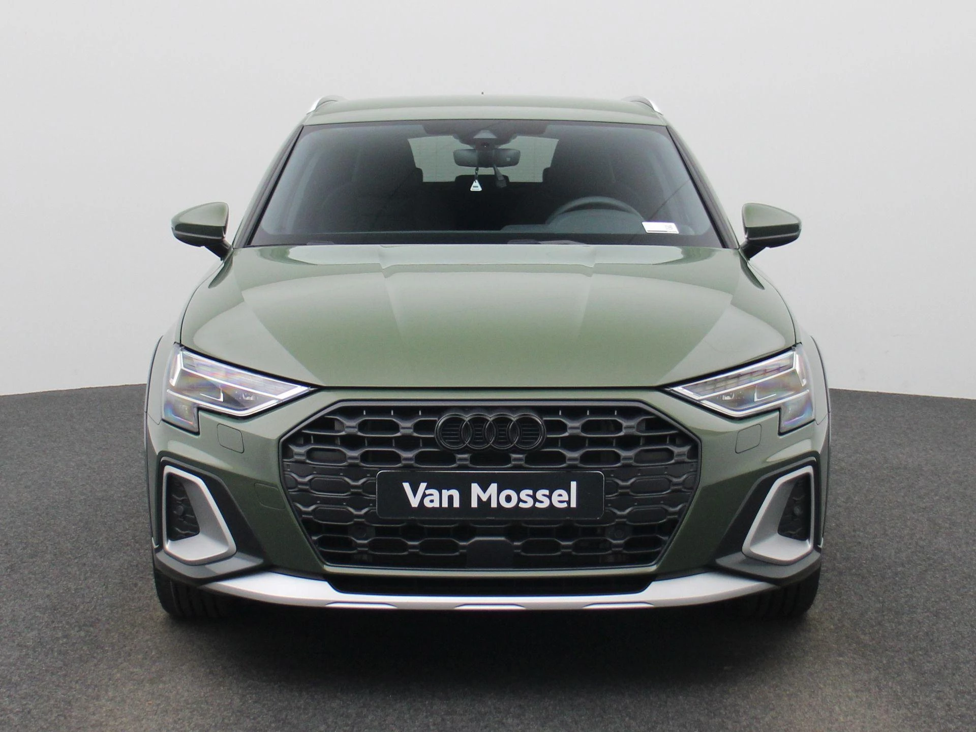 Audi A3 met kenteken 03100 – autofoto 3