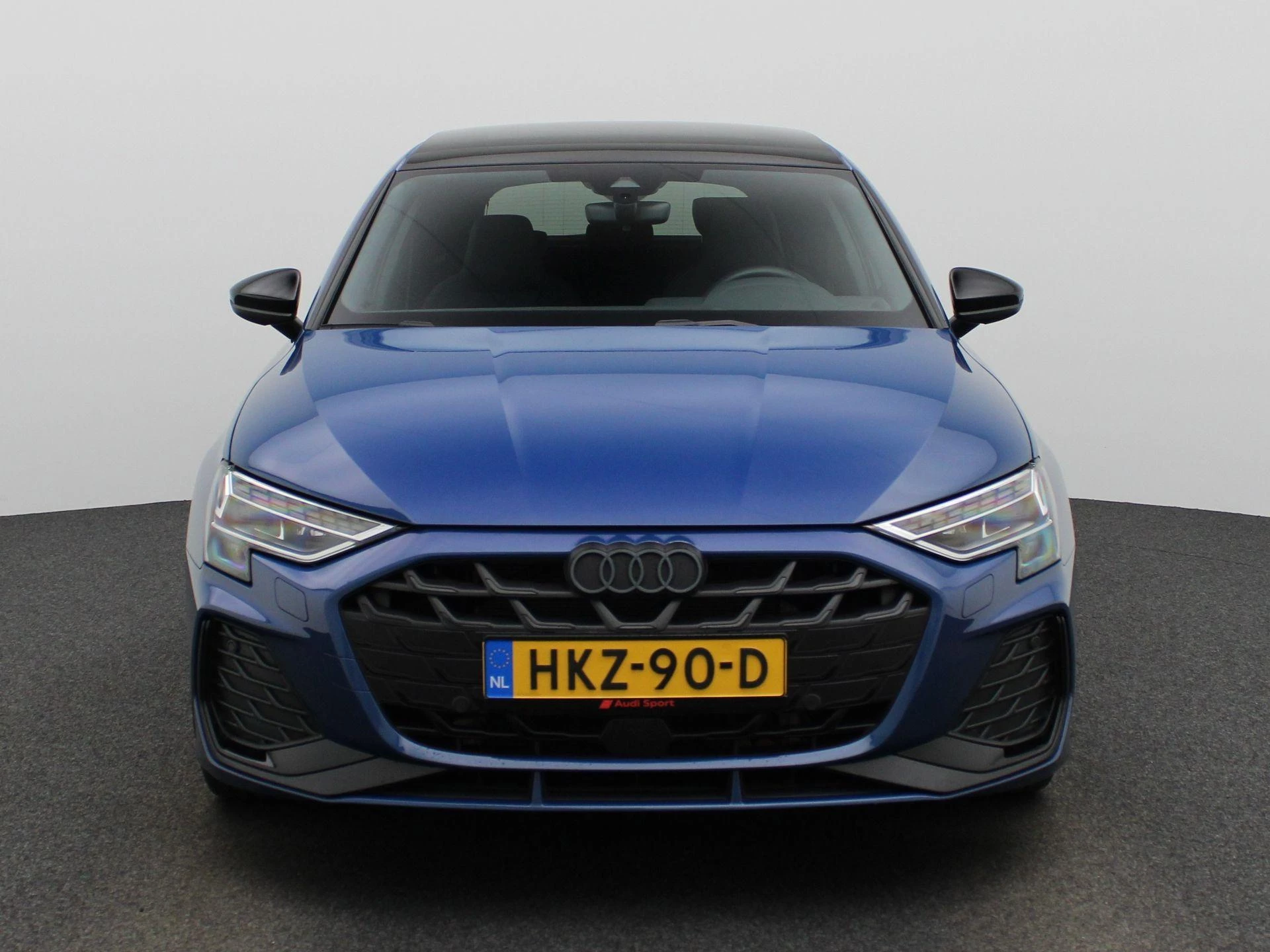 Audi A3 met kenteken 03100 – autofoto 3