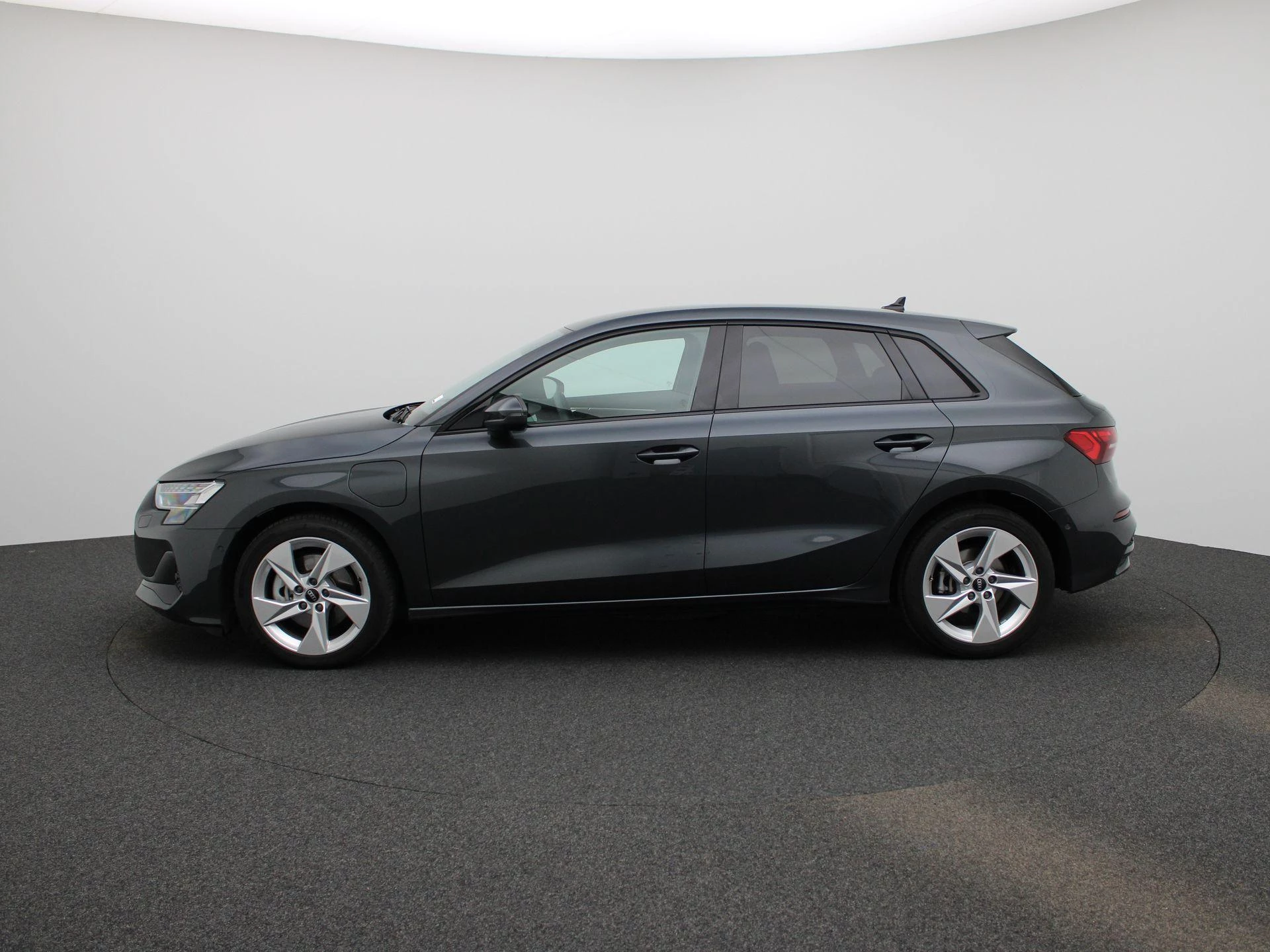 Audi A3 met kenteken 03100 – autofoto 5