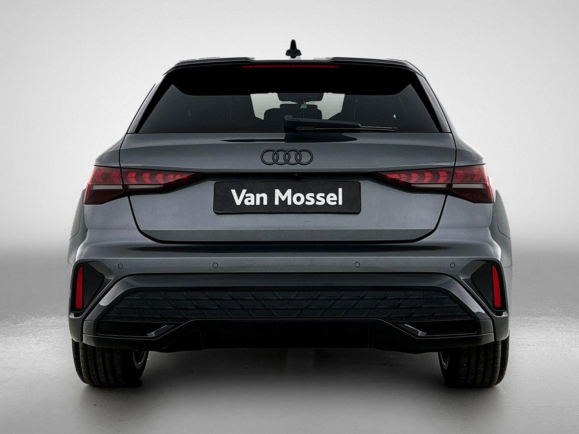 Audi A3 met kenteken 136 – autofoto 5