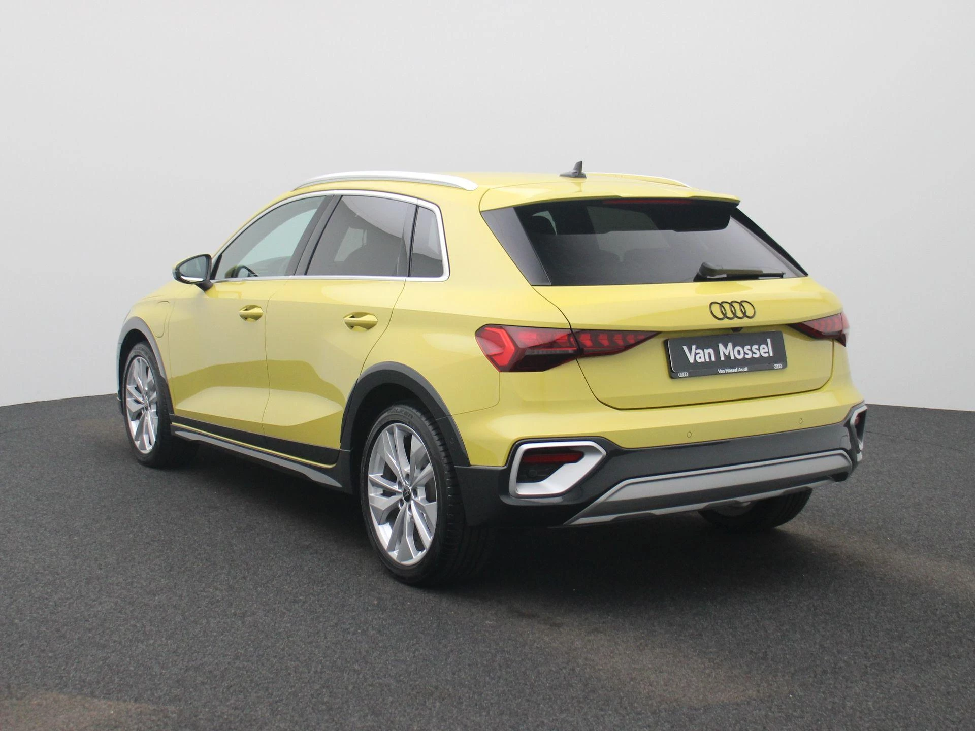 Audi A3 met kenteken 139 – autofoto 4