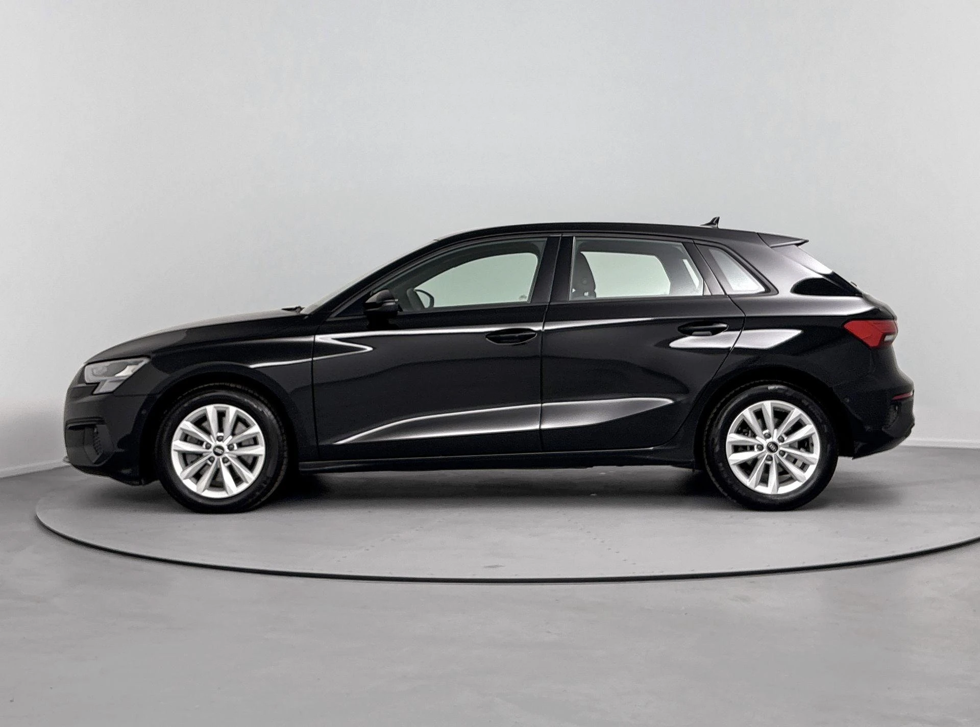 Audi A3 met kenteken 60100 – autofoto 4