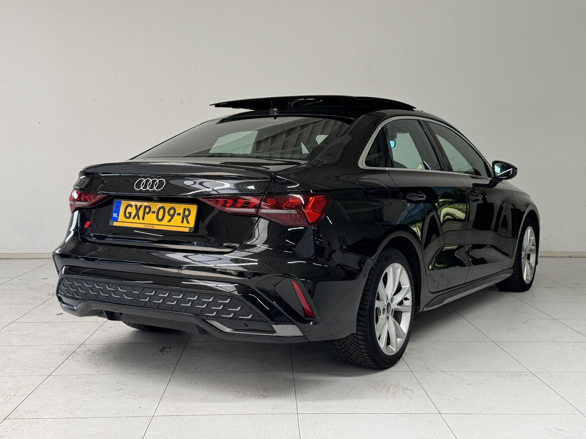 Audi A3 met kenteken GXP-09-R – autofoto 2
