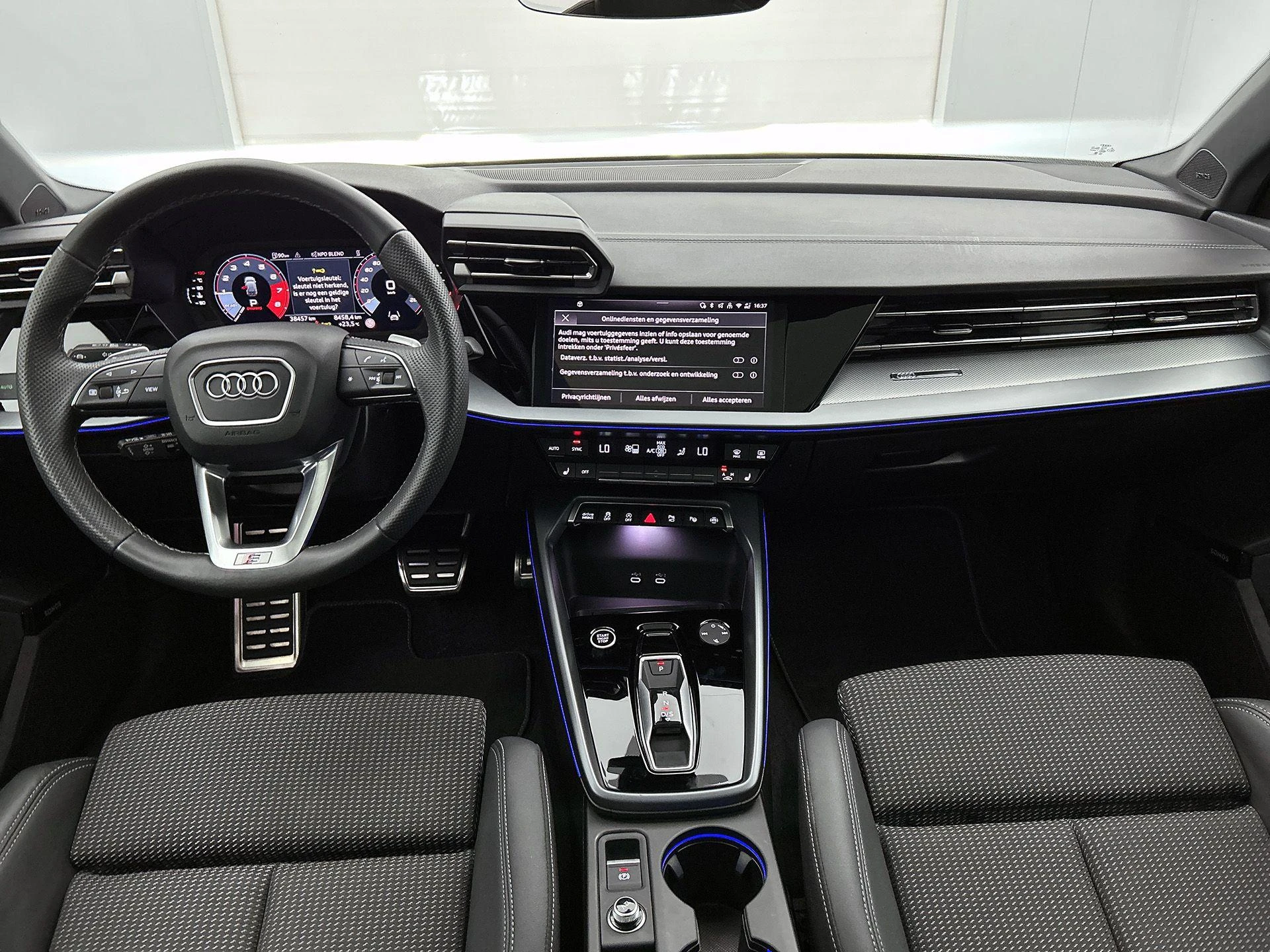 Audi A3 met kenteken JFF-01-X – autofoto 4