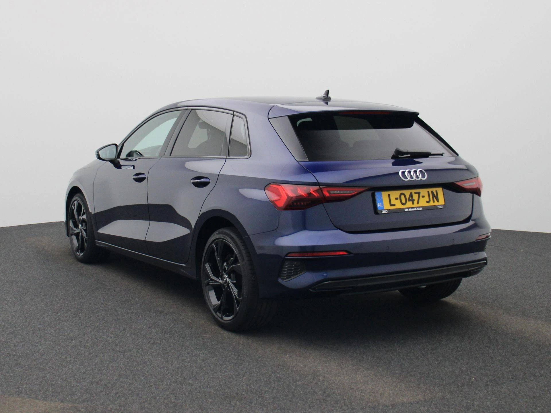 Audi A3 met kenteken L-047-JN – autofoto 3
