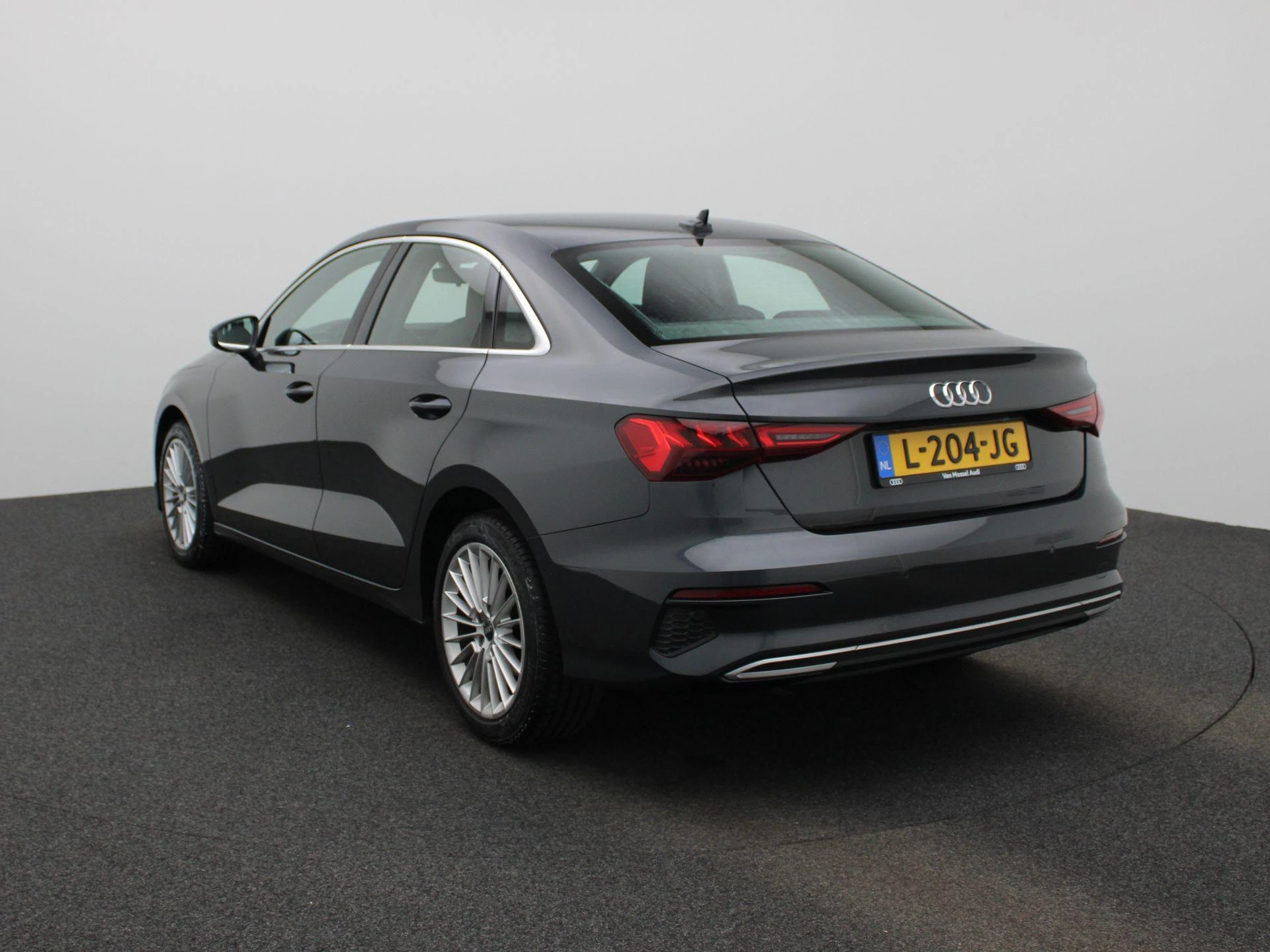 Audi A3 met kenteken L-204-JG – autofoto 3