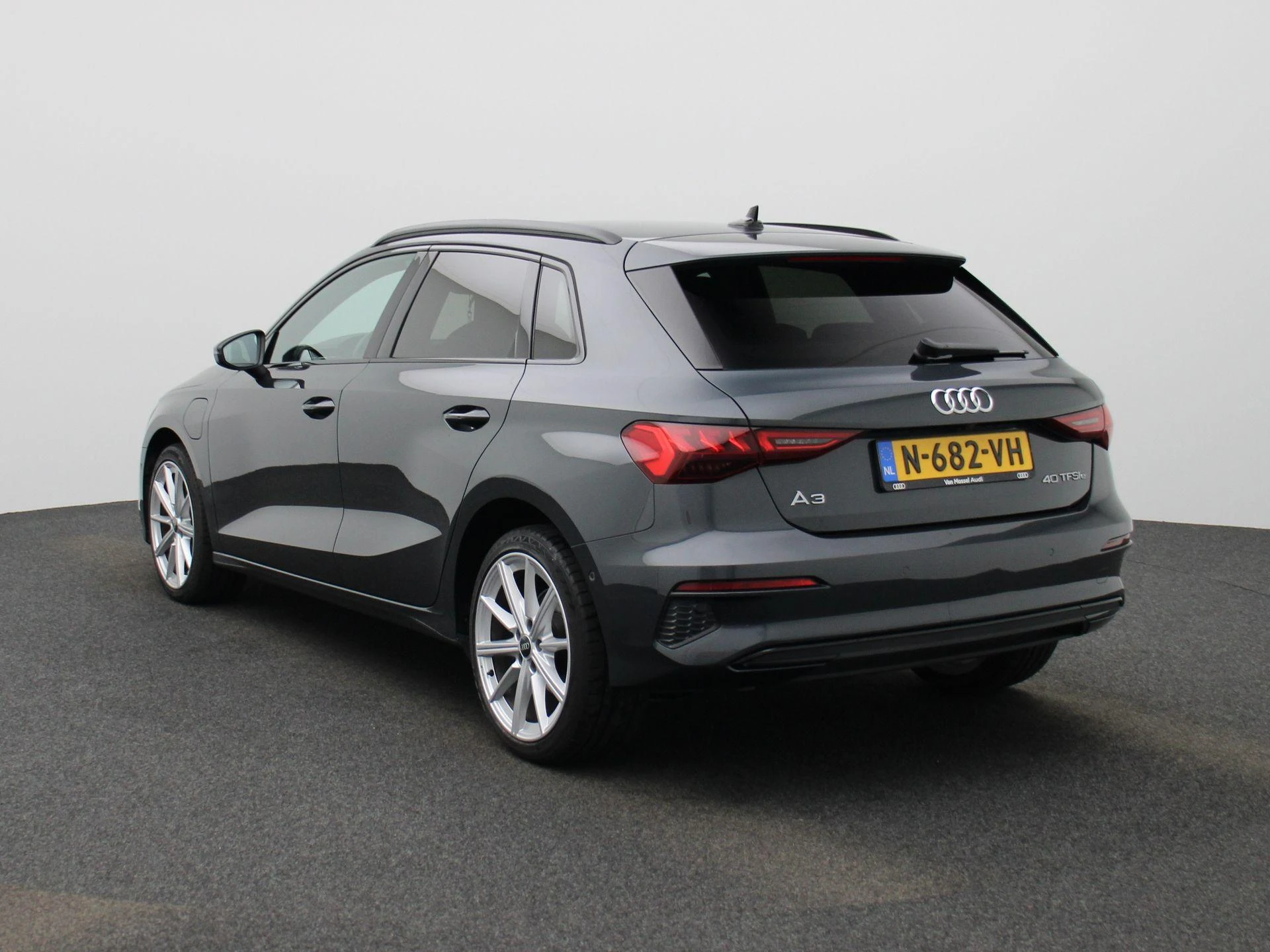 Audi A3 met kenteken N-682-VH – autofoto 3