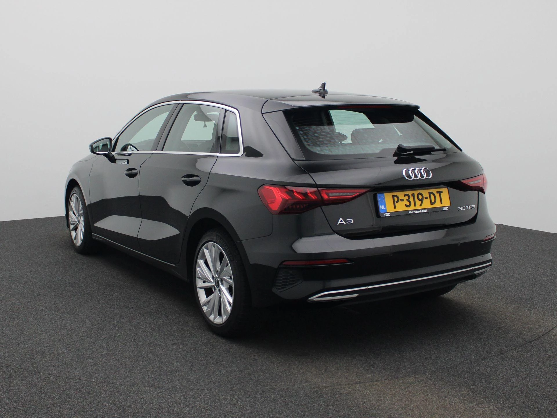 Audi A3 met kenteken P-319-DT – autofoto 3