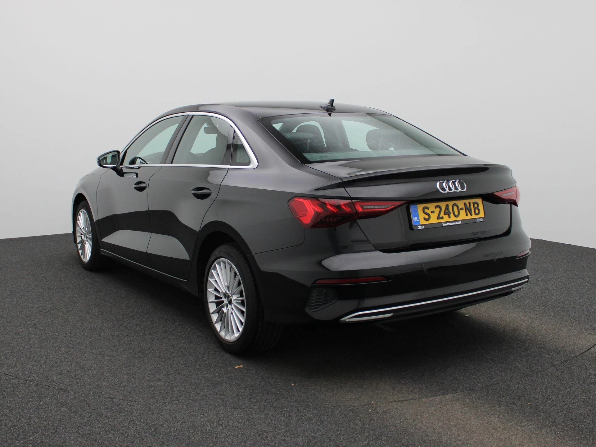 Audi A3 met kenteken S-240-NB – autofoto 4