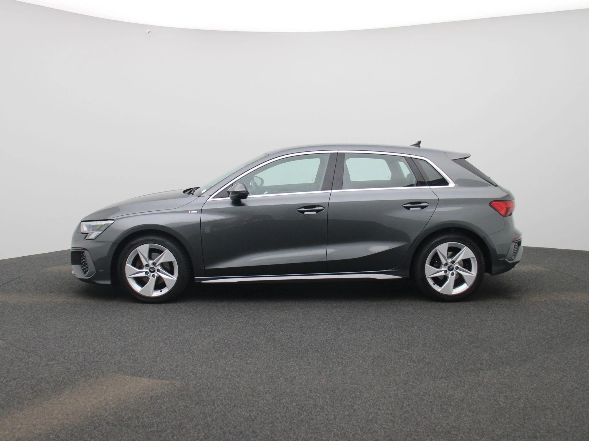 Audi A3 met kenteken S-616-SN – autofoto 5