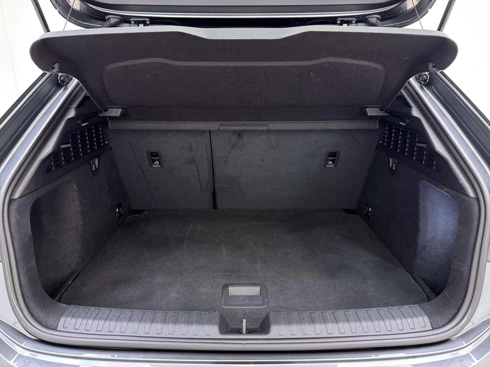 Audi A3 met kenteken T-349-HG – autofoto 5