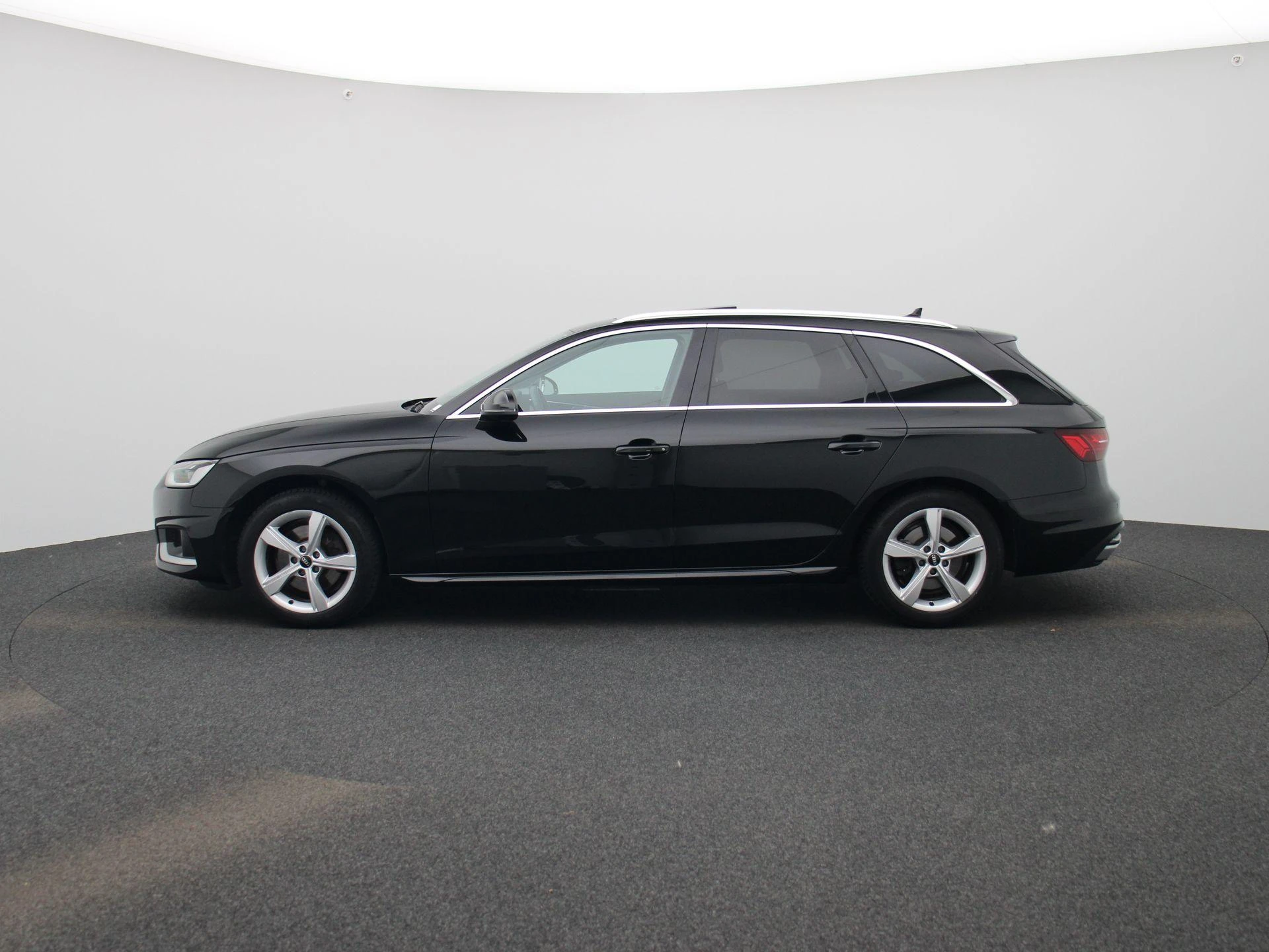 Audi A4 met kenteken KPV-36-V – autofoto 5