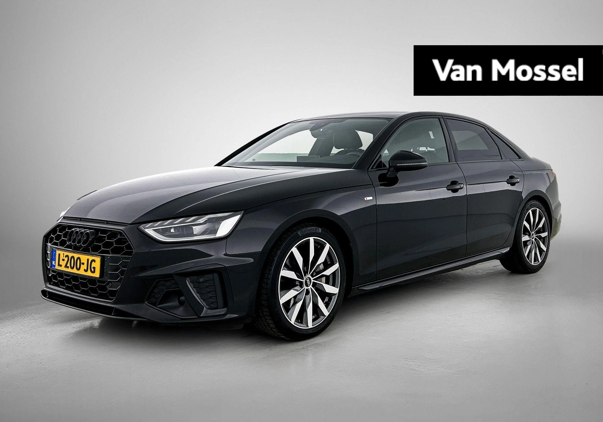 Audi A4 met kenteken L-200-JG – autofoto 2