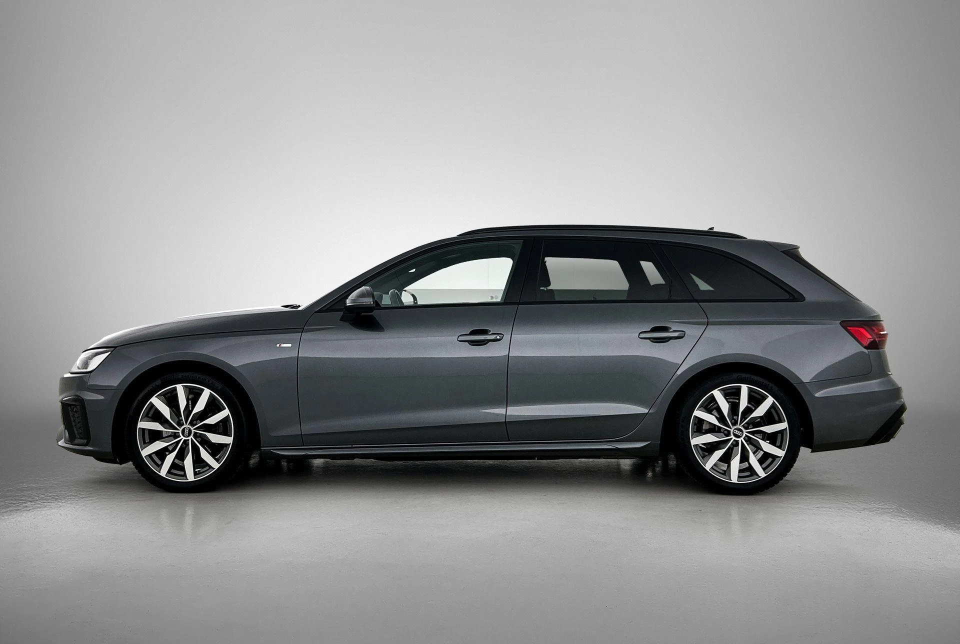 Audi A4 met kenteken T-488-GZ – autofoto 5