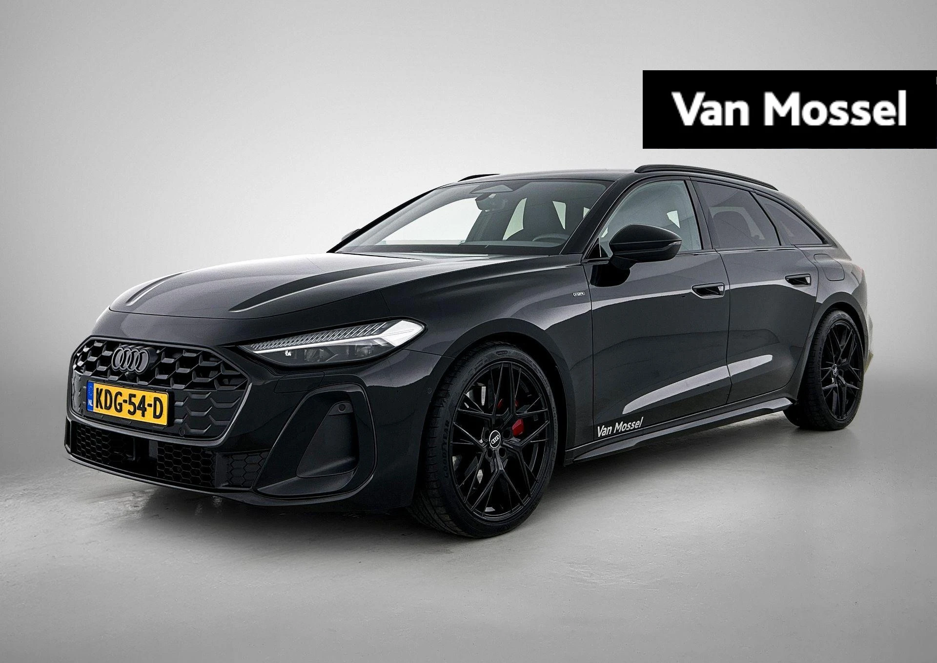 Audi A5 met kenteken 108 – autofoto 2