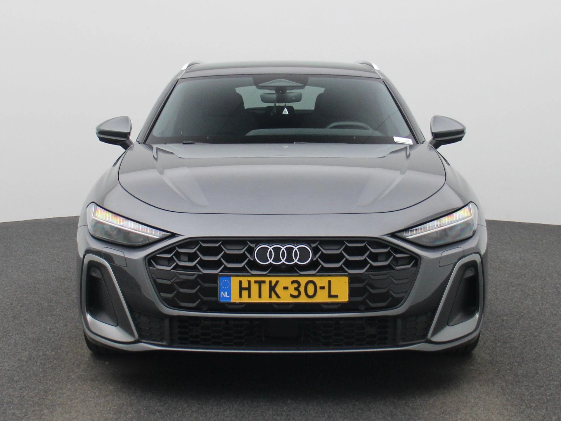 Audi A5 met kenteken 22100 – autofoto 3