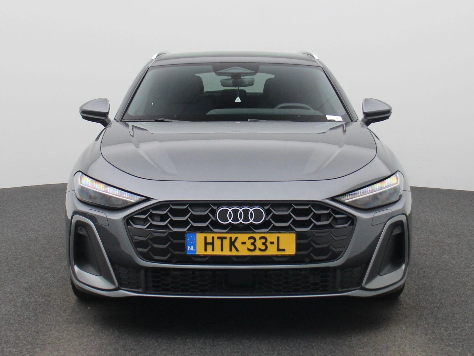 Audi A5 met kenteken 22100 – autofoto 3