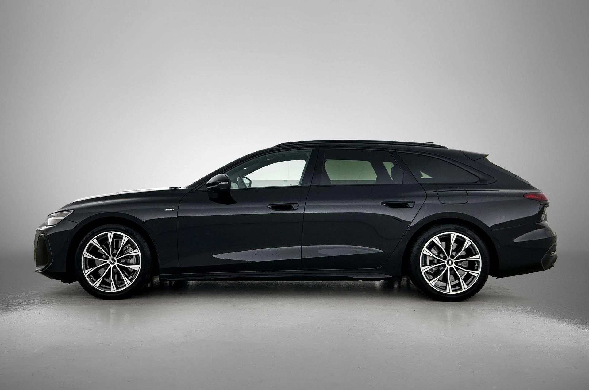 Audi A6 met kenteken 104 – autofoto 5