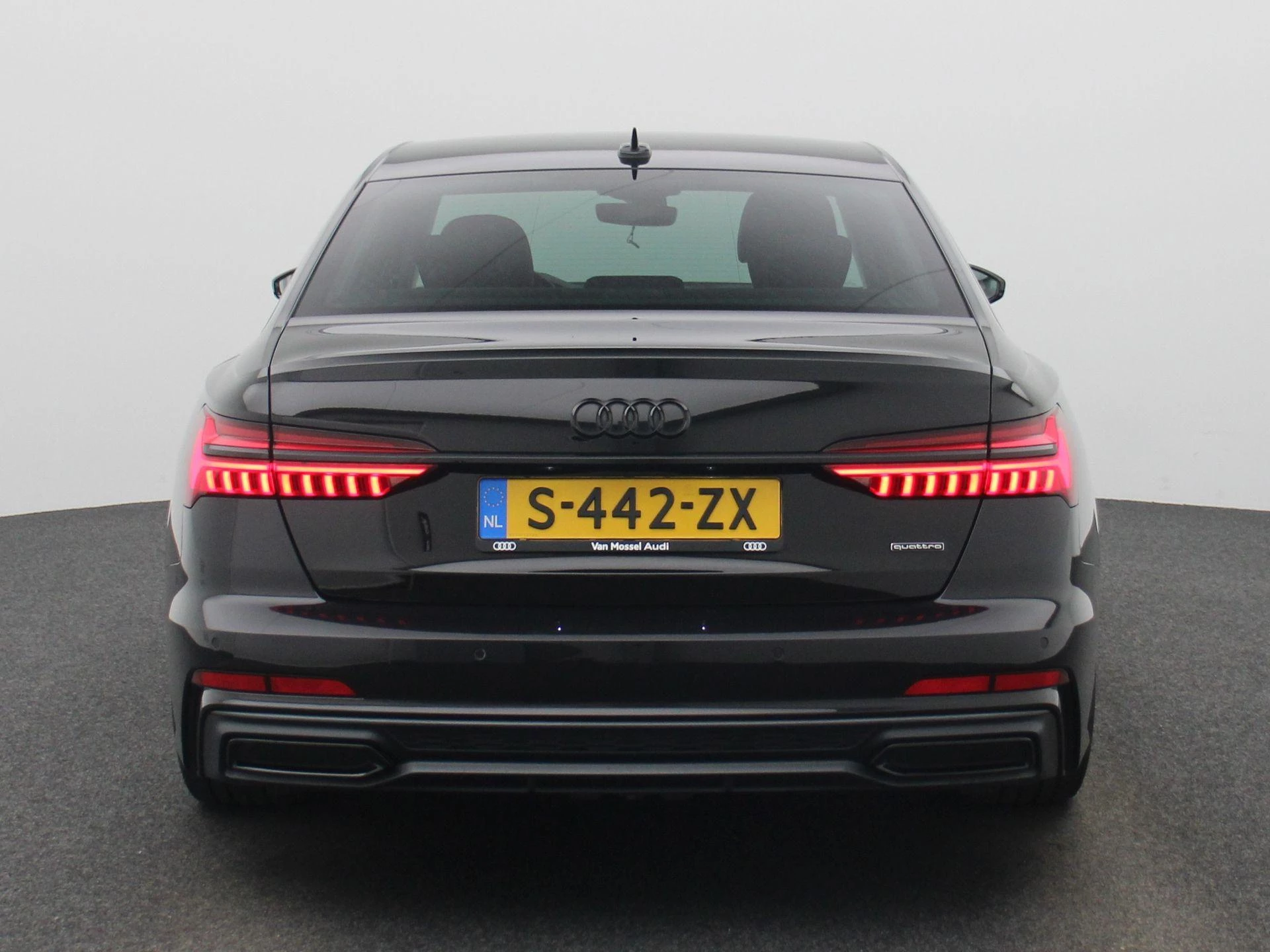 Audi A6 met kenteken 53 – autofoto 5
