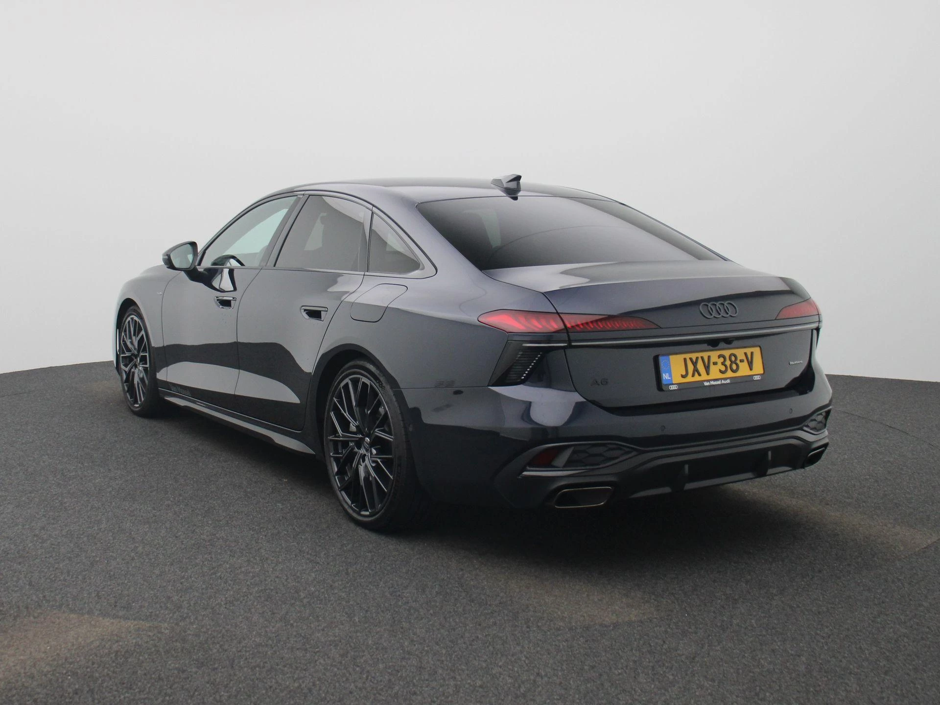 Audi A6 met kenteken JXV-38-V – autofoto 3