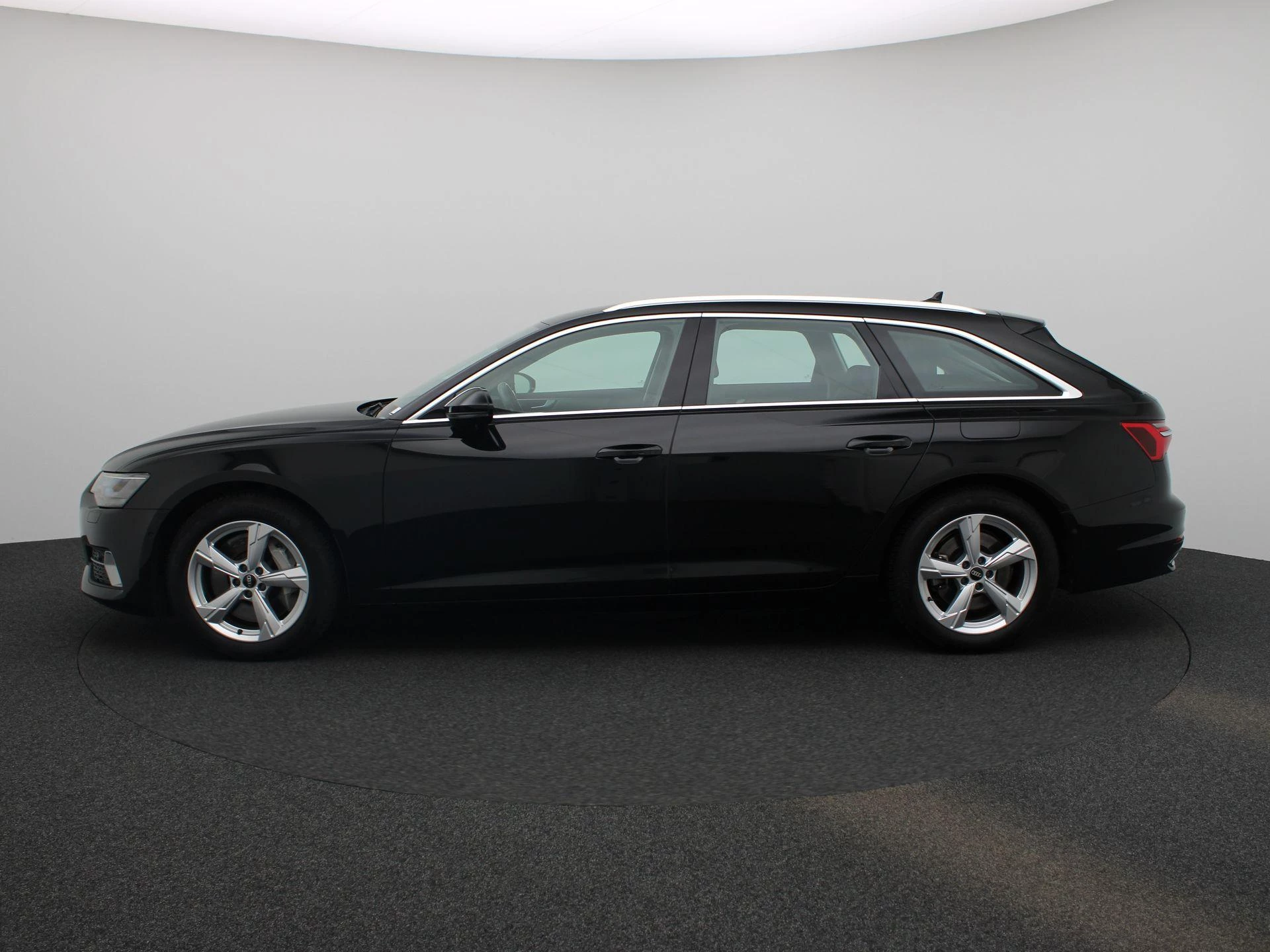 Audi A6 met kenteken R-645-XV – autofoto 5