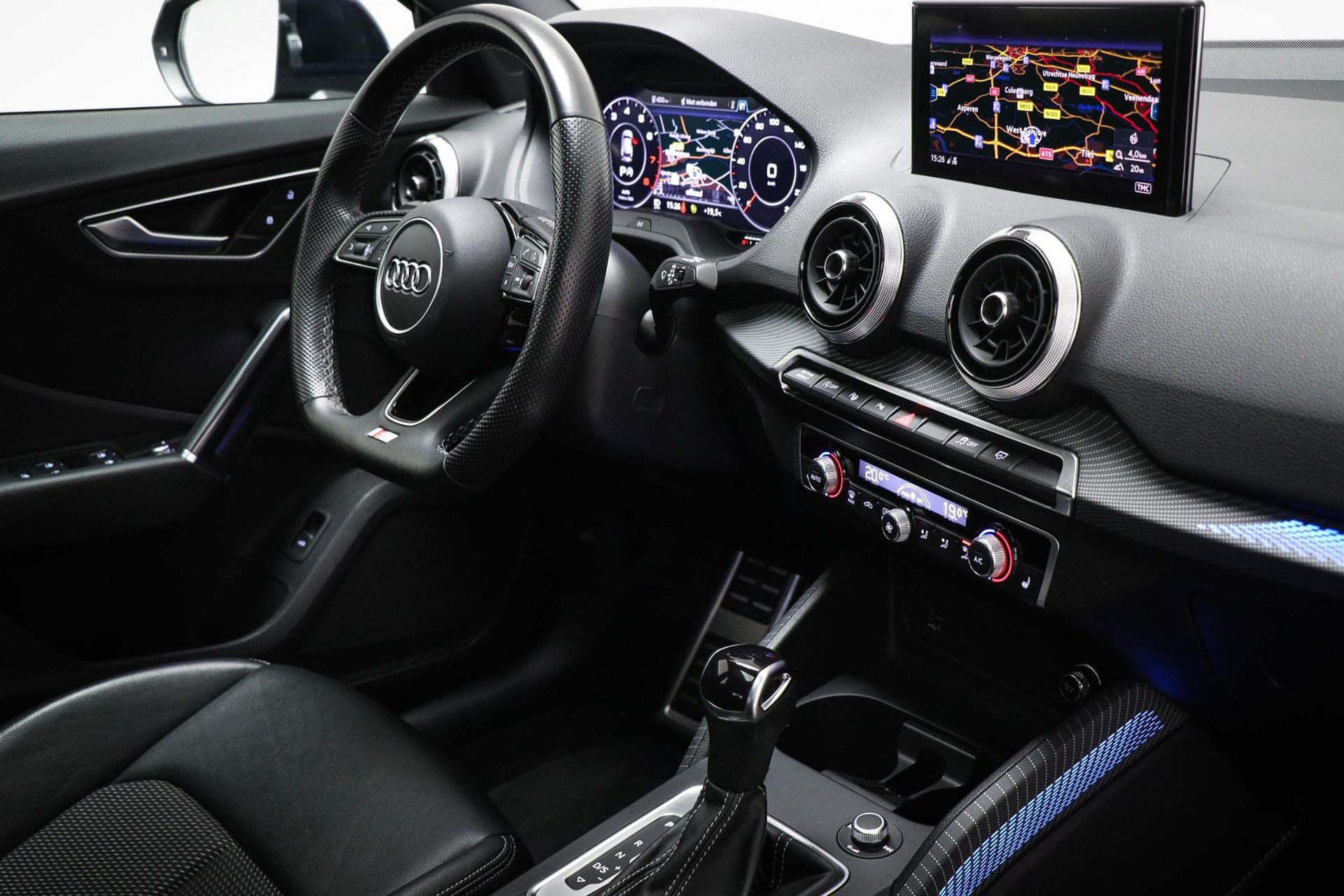 Audi Q2 met kenteken HKB-94-Z – autofoto 3