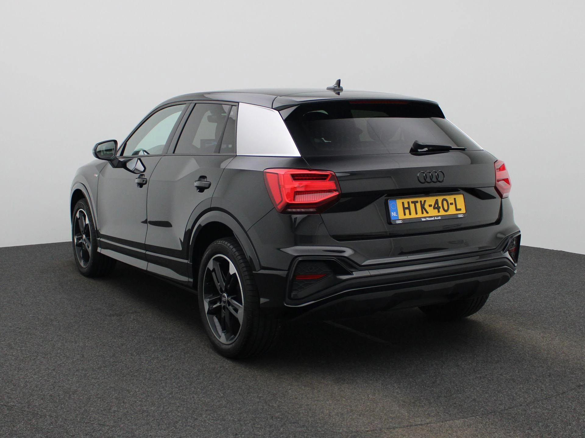 Audi Q2 met kenteken HTK-40-L – autofoto 4