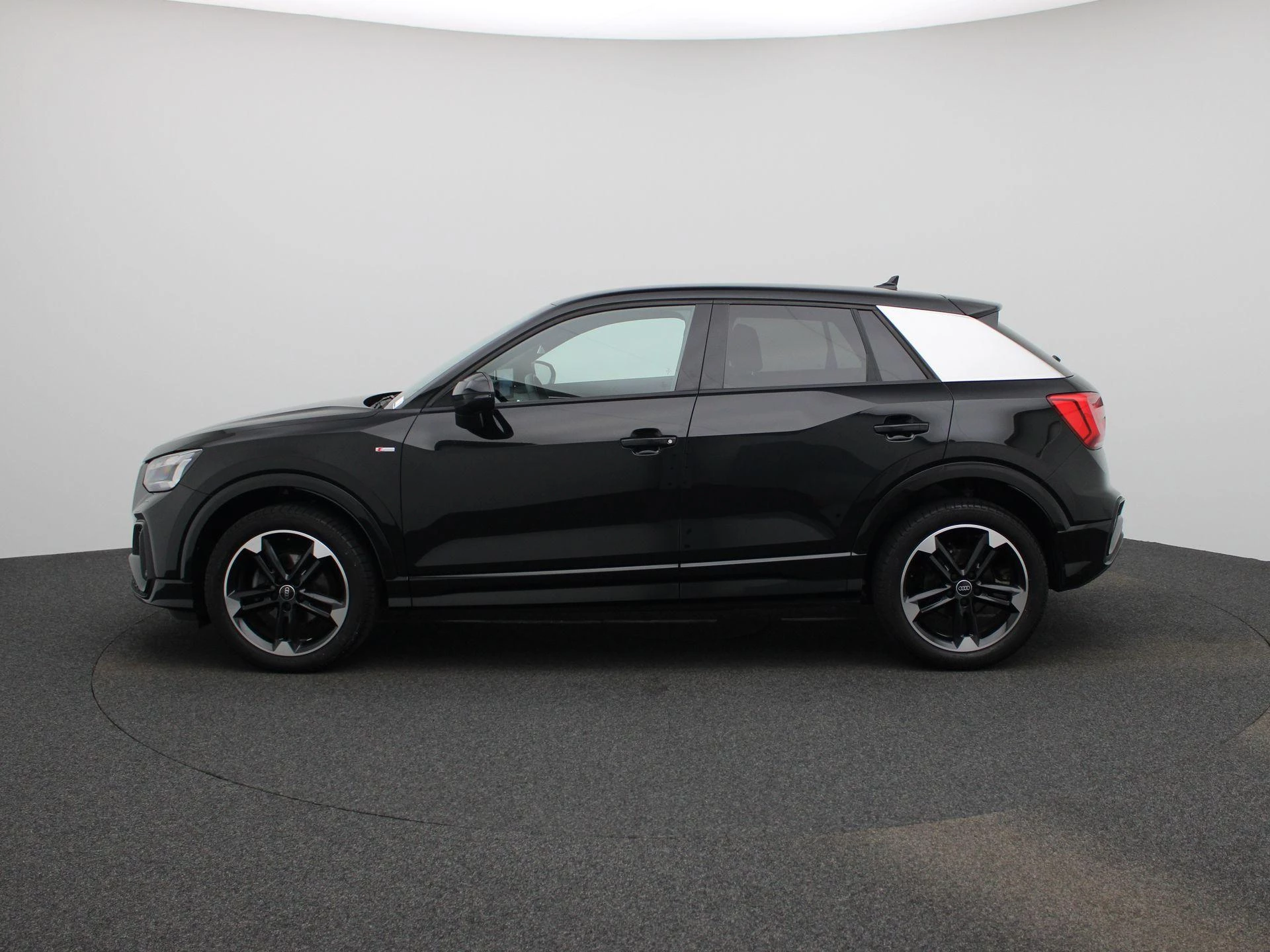 Audi Q2 met kenteken HTK-40-L – autofoto 5