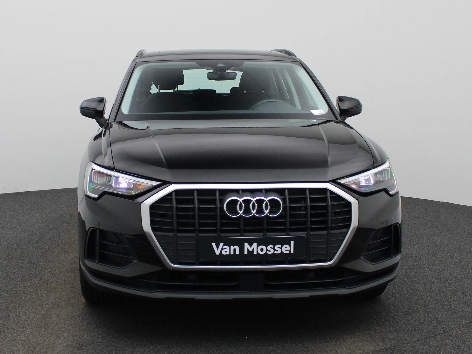 Audi Q3 met kenteken 48100 – autofoto 4