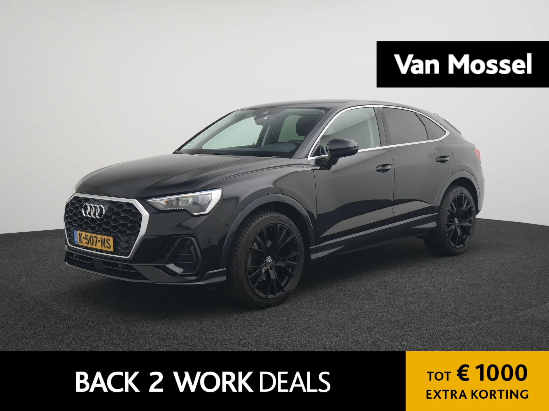 Audi Q3 met kenteken 69100 – autofoto 2