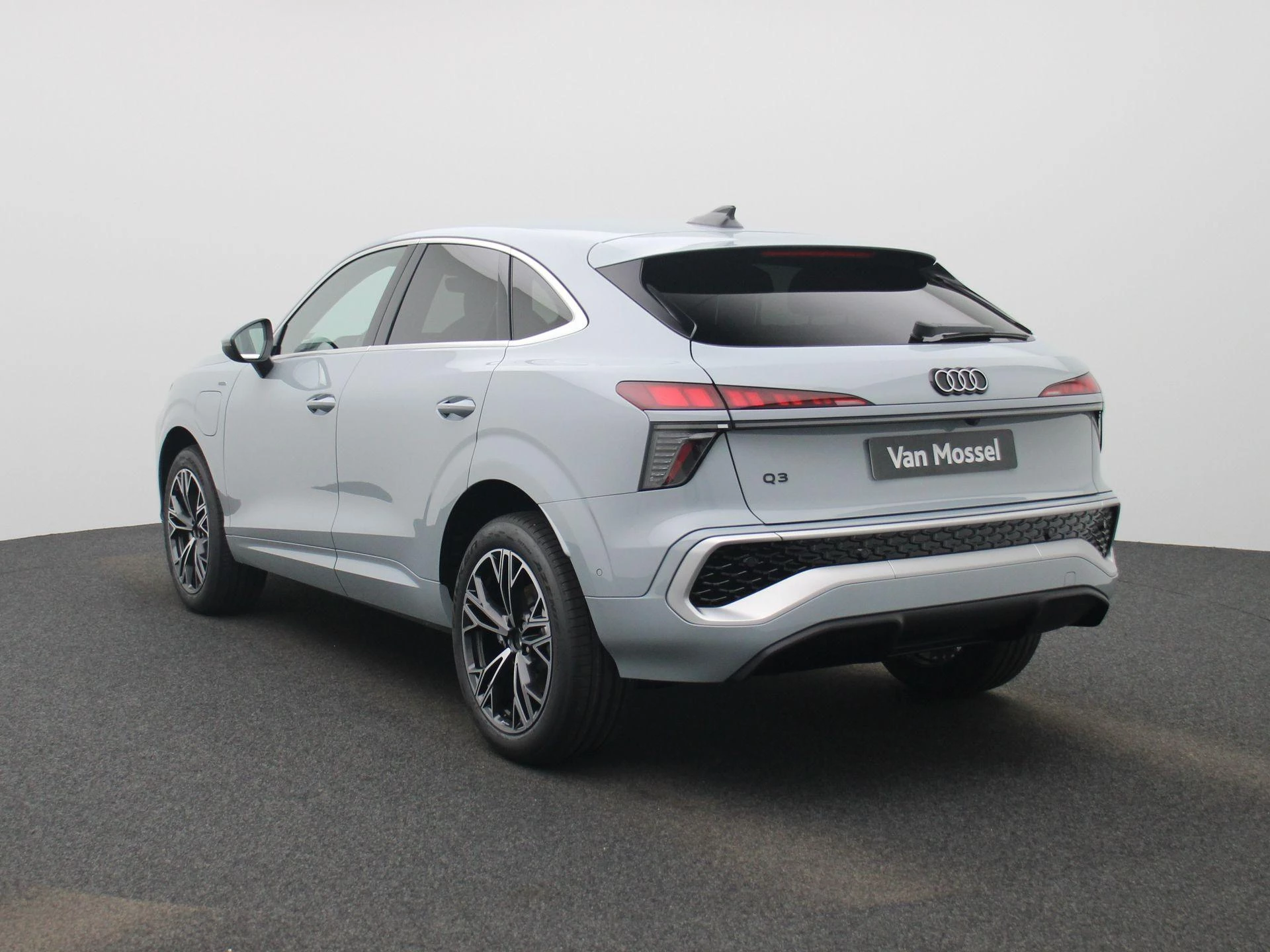 Audi Q3 – autofoto 3