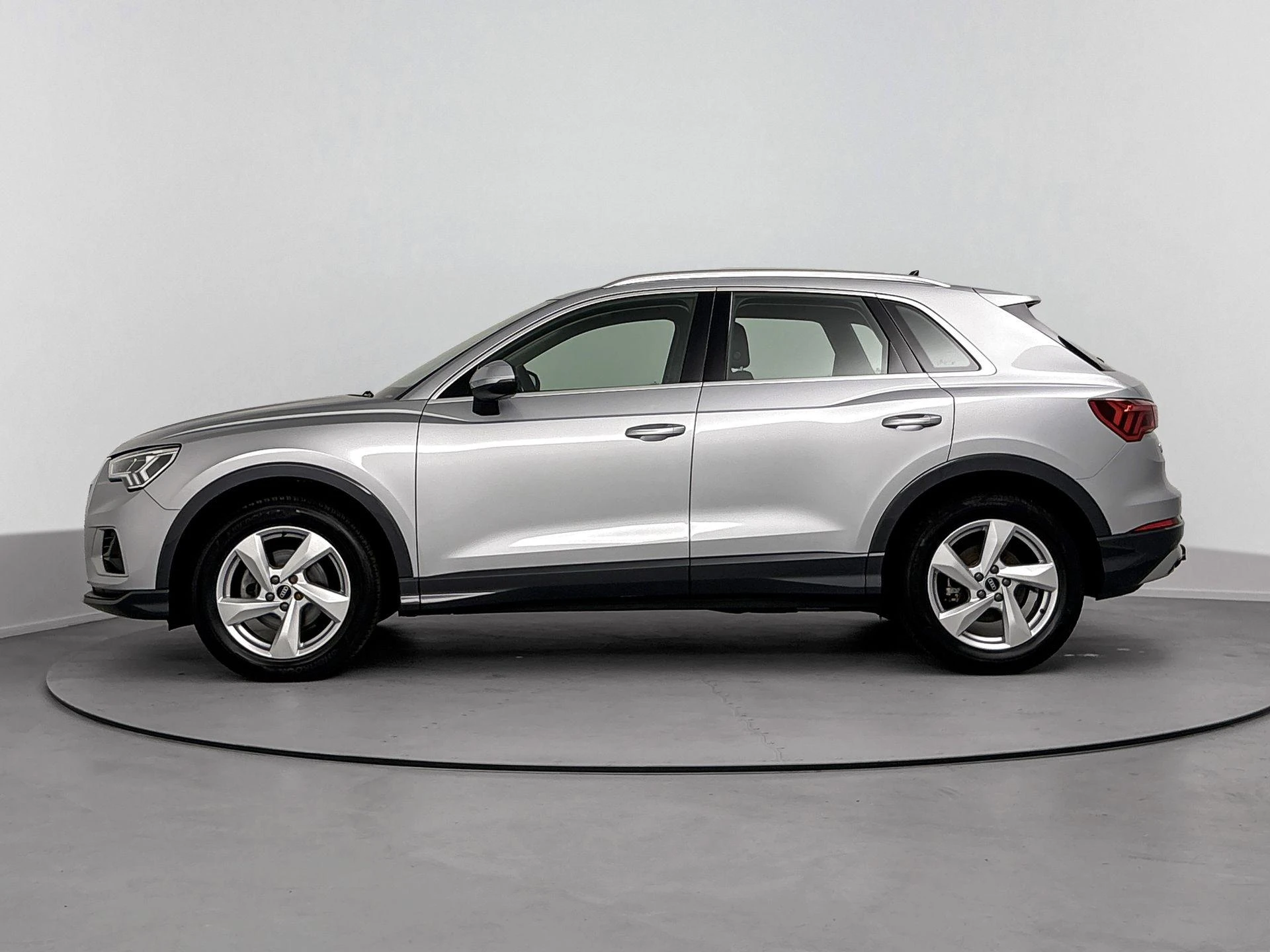 Audi Q3 met kenteken L-174-LR – autofoto 4