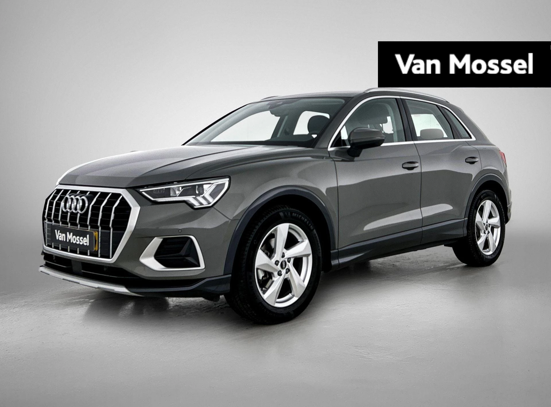 Audi Q3 met kenteken P-503-JL – autofoto 2