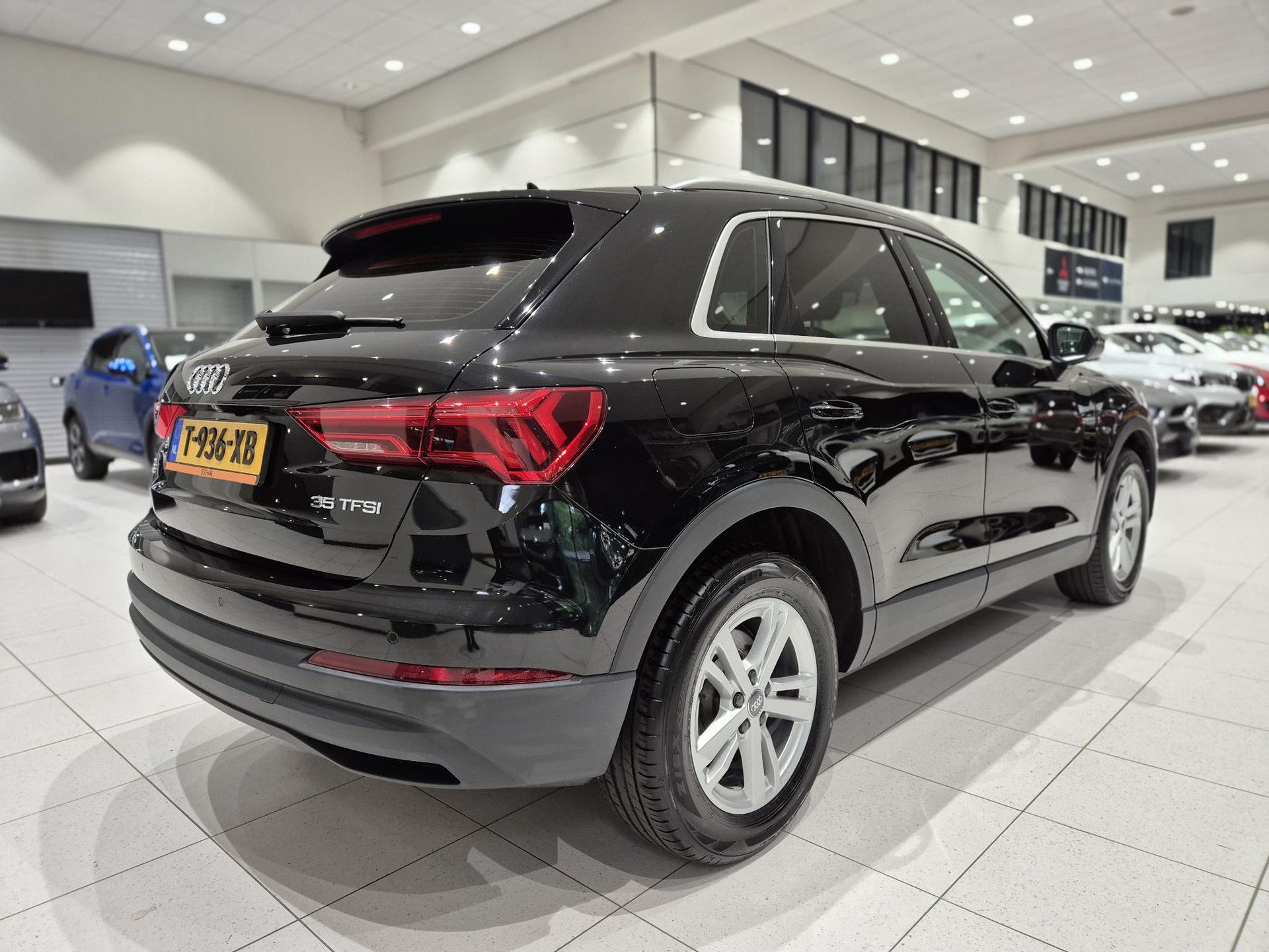 Audi Q3 met kenteken T-936-XB – autofoto 2