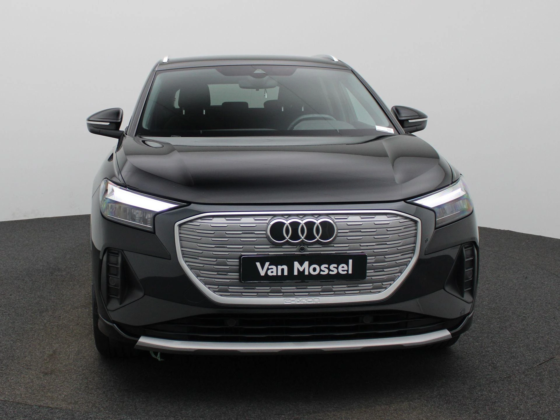 Audi Q4 e-tron – autofoto 3