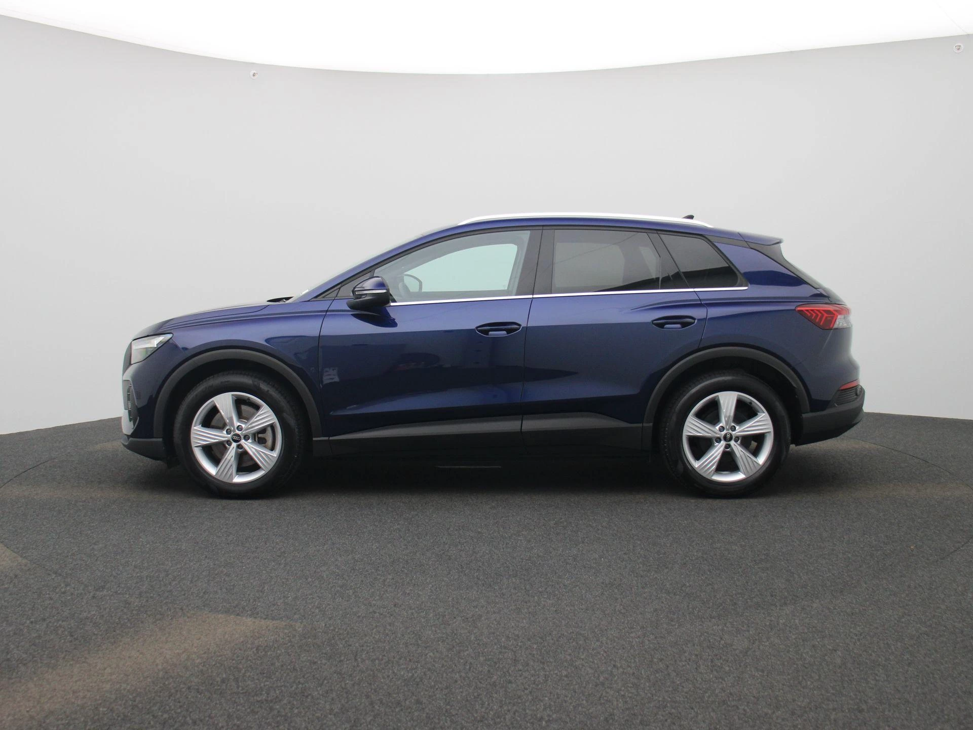 Audi Q4 e-tron – autofoto 4