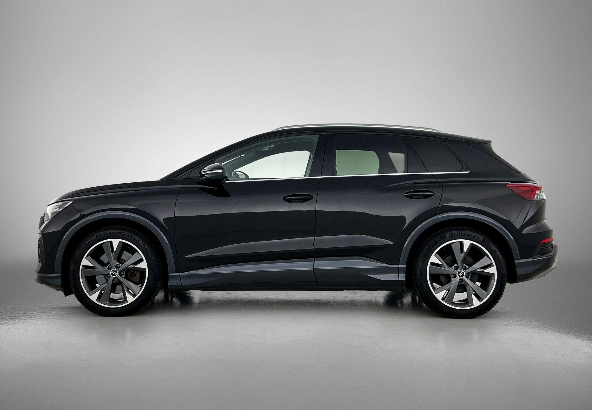 Audi Q4 e-tron – autofoto 4