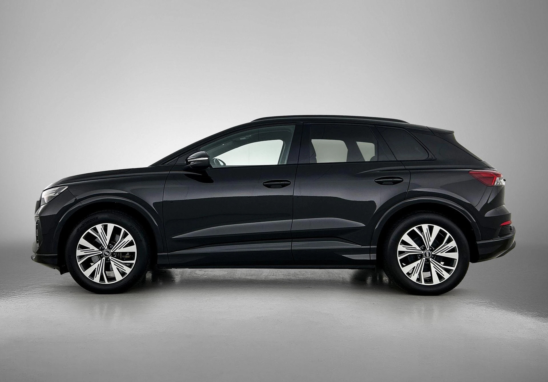 Audi Q4 e-tron – autofoto 5