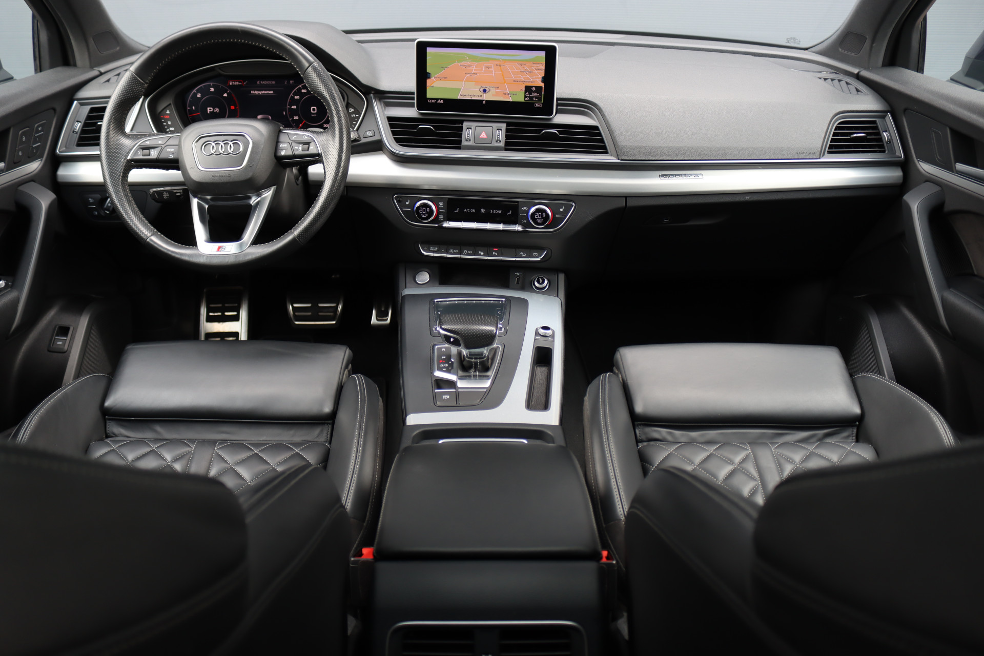 Audi Q5 – autofoto 2
