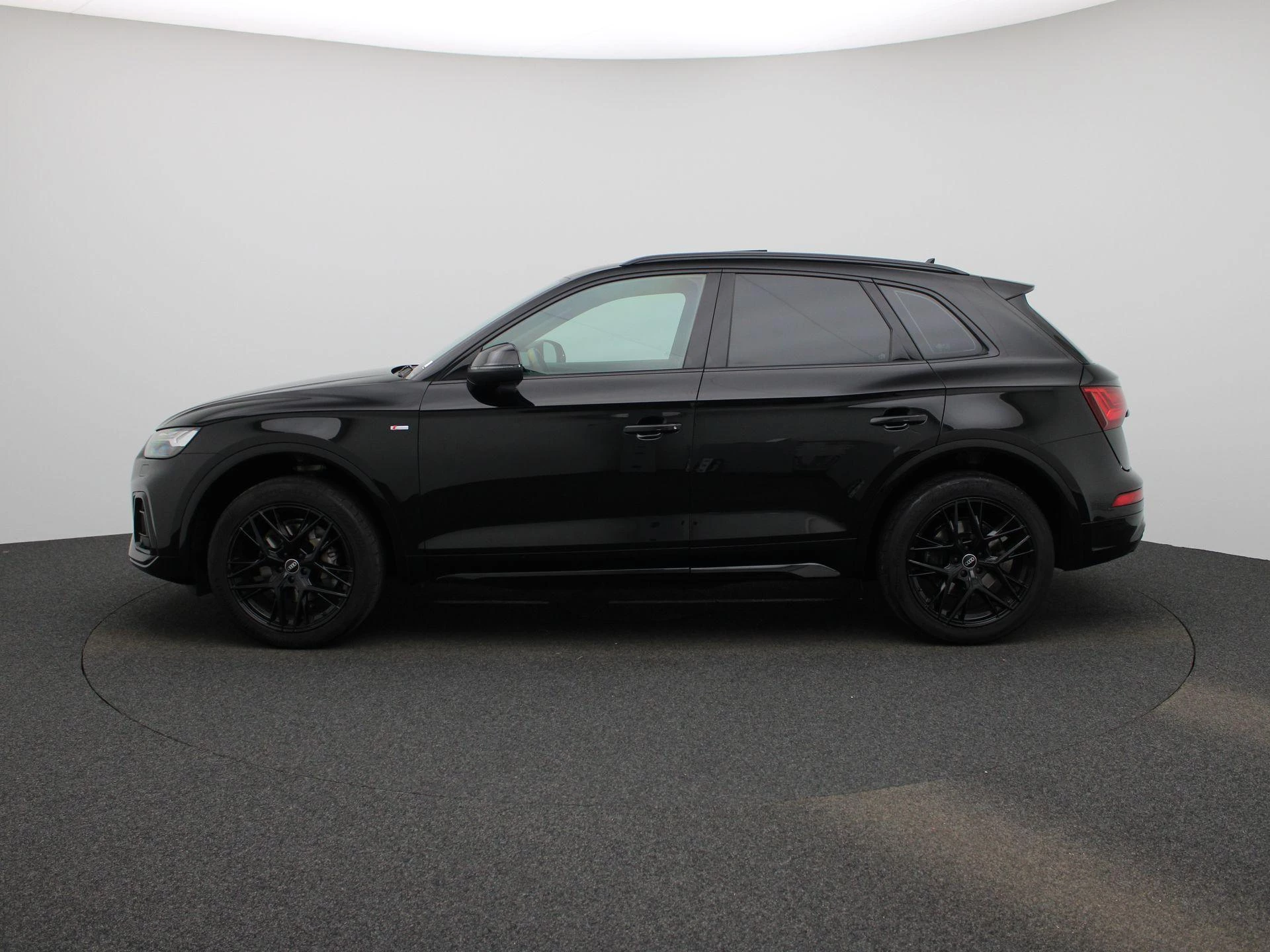 Audi Q5 met kenteken R-640-RG – autofoto 5