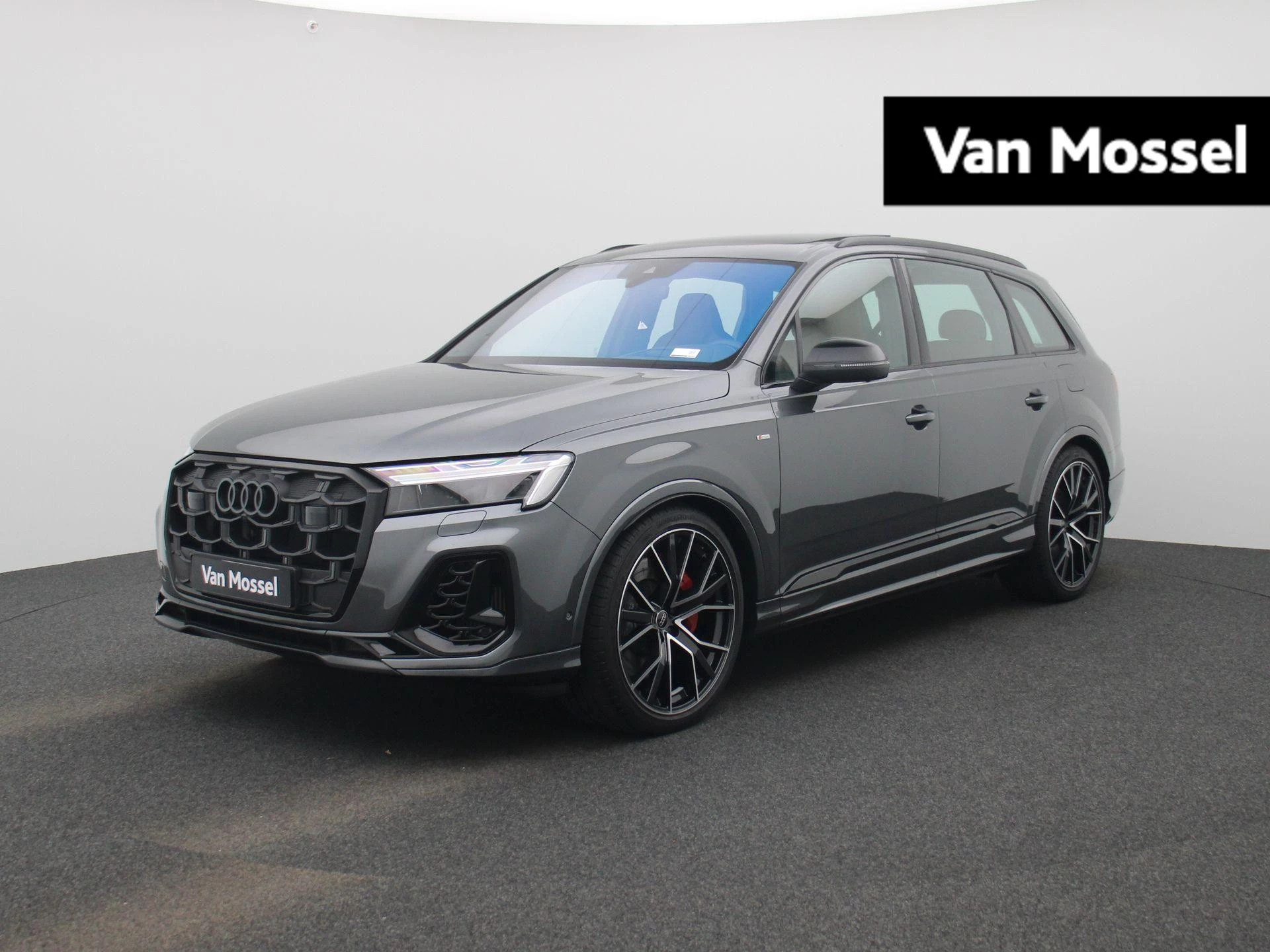 Audi Q7 met kenteken 84 – autofoto 2