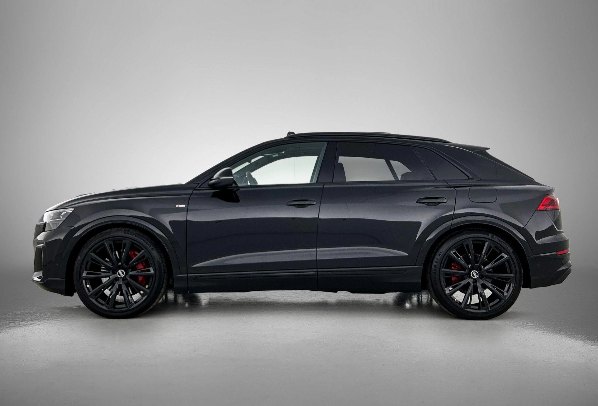 Audi Q8 met kenteken 85 – autofoto 5